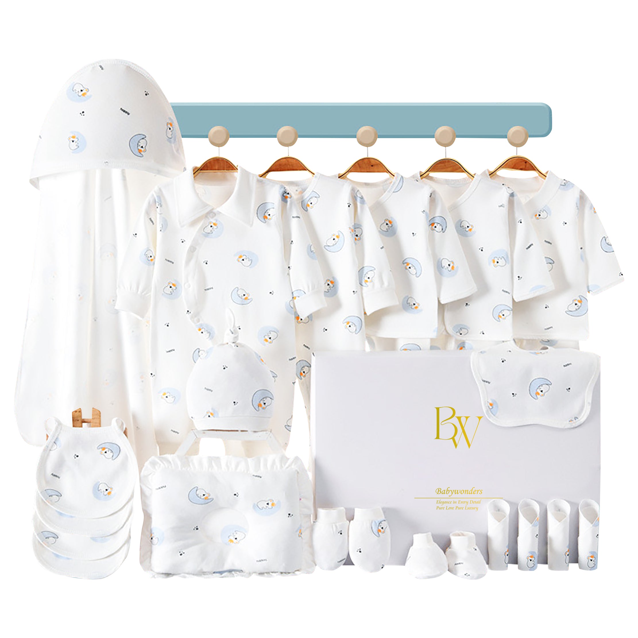 Moon-themed baby gift set with cotton baby clothes