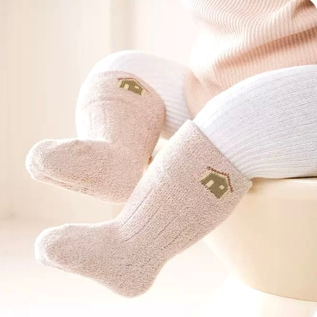 6-Pack Fluffy Bear Embroidered Baby Socks | Winter Plush Warm Set