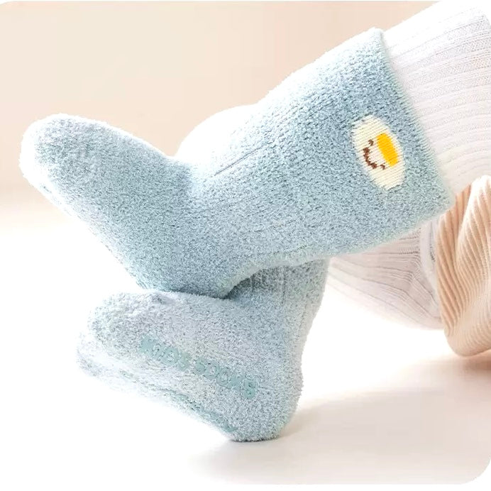 6-Pack Fluffy Bear Embroidered Baby Socks | Winter Plush Warm Set