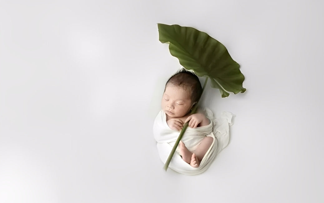 Comparing the Best Online Stores for Newborn Gifts Online.