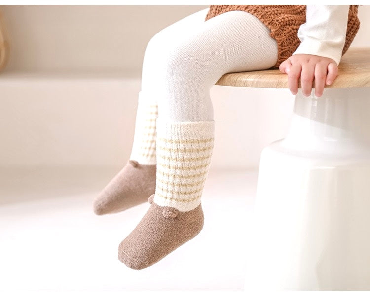 4-Pack Bear Smiles Baby Socks – Cosy Cotton Set
