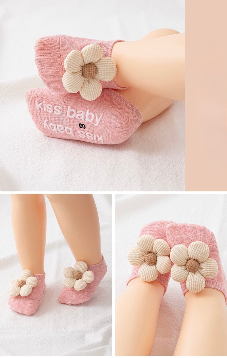 Knitted Flower Anti-Slip Baby Socks – Soft Cotton Grip Booties