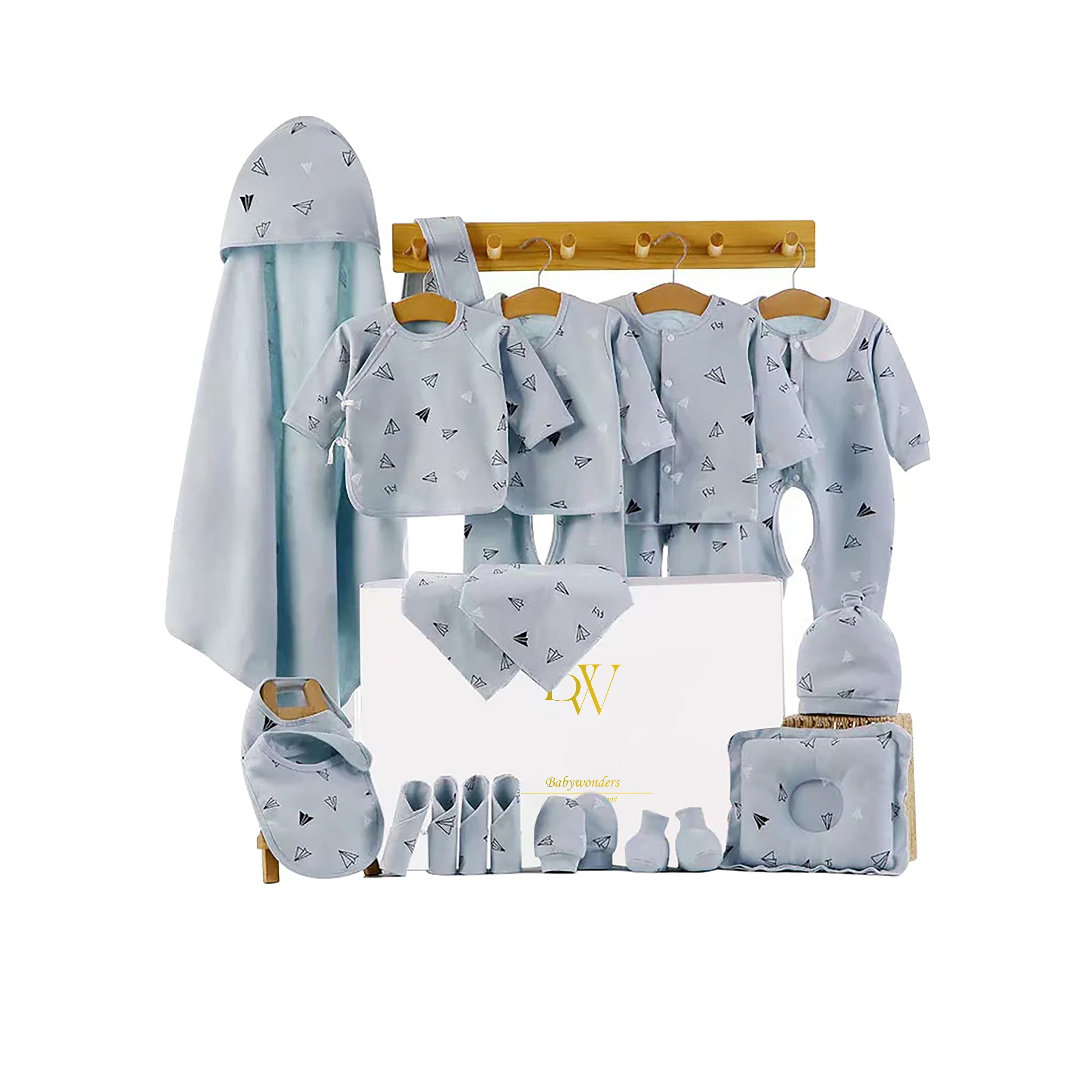 Soft cotton baby gift set with clothes for boys