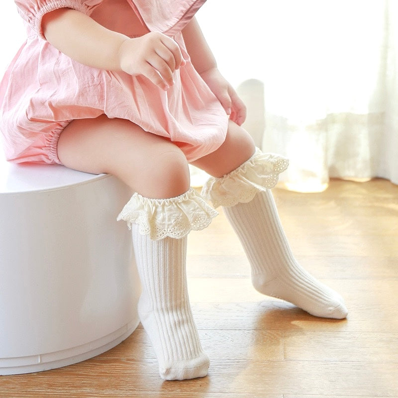 Vintage Ruffle Knit Baby Socks – Soft Cotton Socks with Lace Frill Cuff