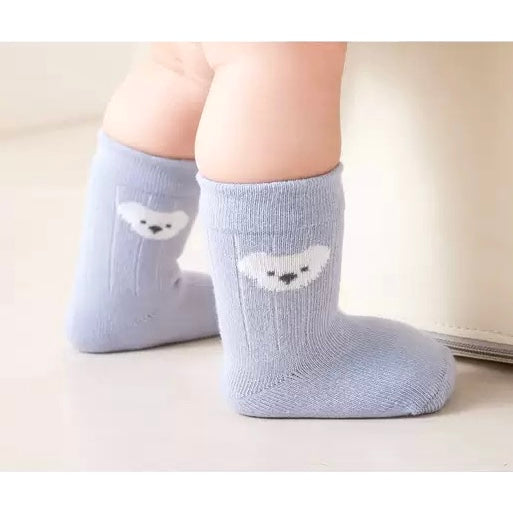 Blue bear face baby socks – breathable cotton animal socks for babies UK