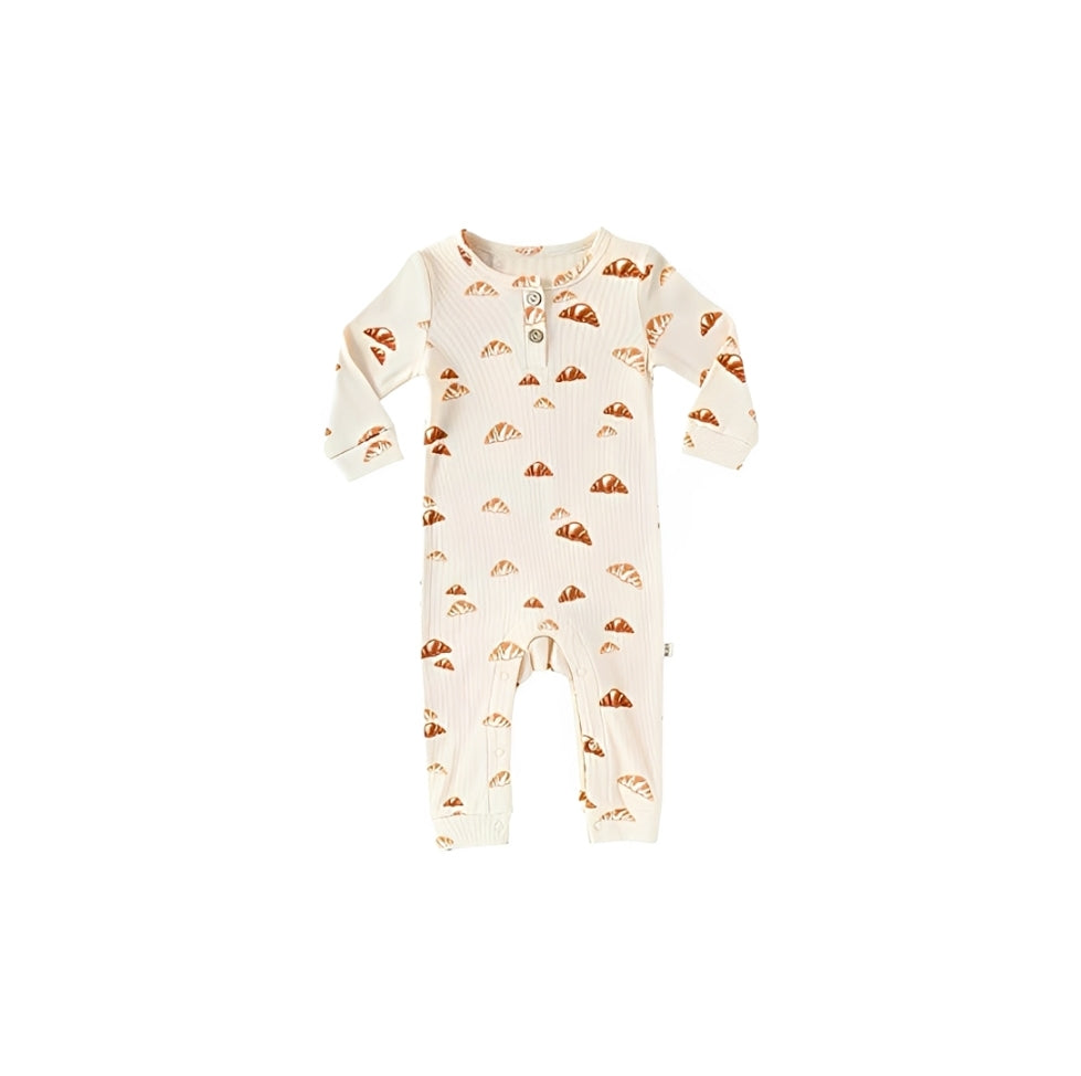 Minimalist ribbed baby romper with soft breathable fabric for newborn sleep and everyday comfort