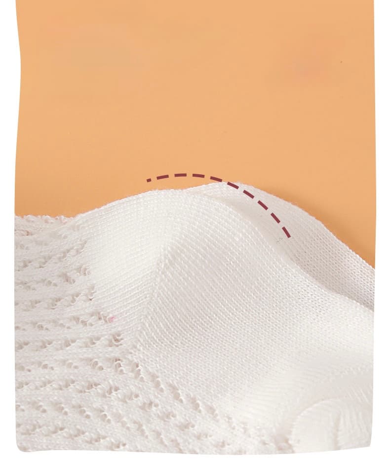 Seamless toe design of soft cotton baby socks with delicate lace detail.