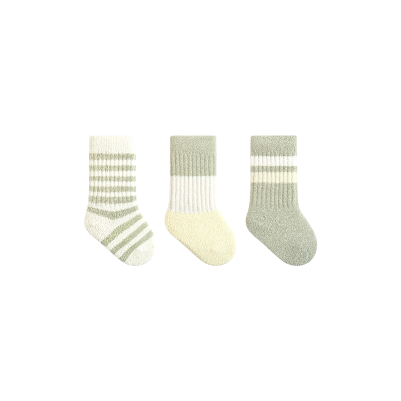 Baby wearing thick winter socks in yellow and grey – warm cotton socks for toddlers